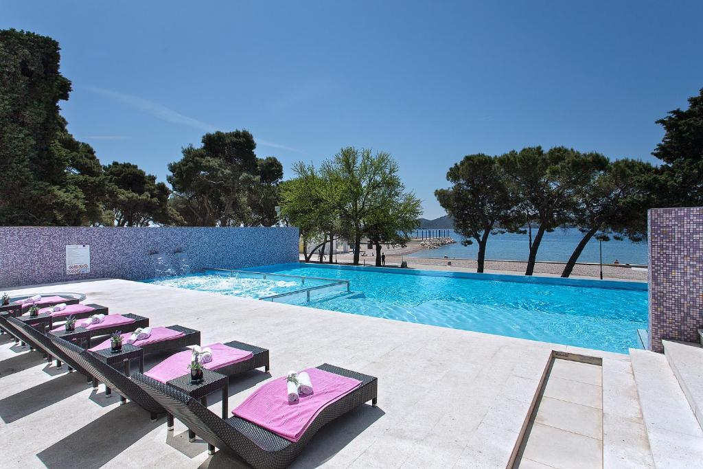 Adriatic slide 2