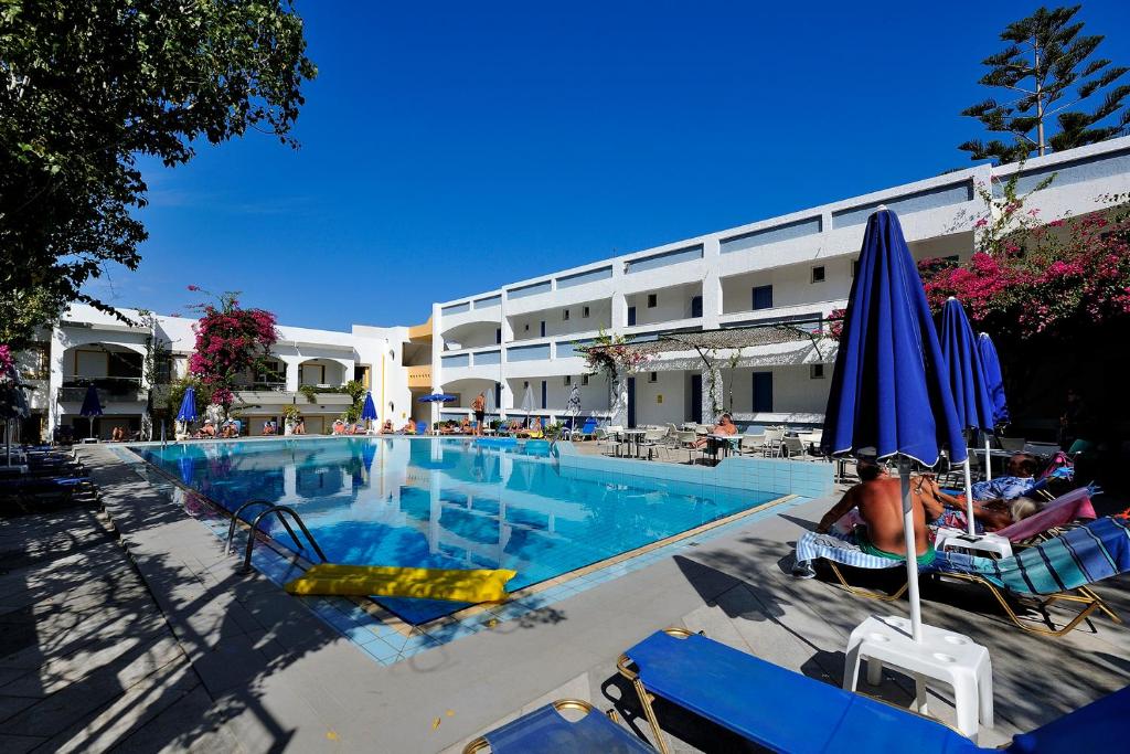 Apollon Hotel Apartments slide 3