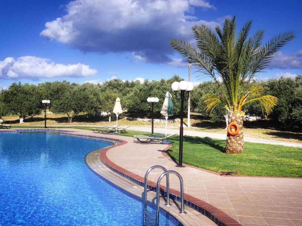 Areti Aparthotel slide 2