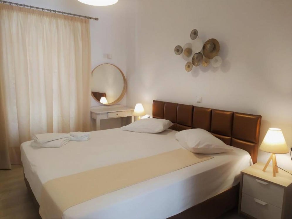 Aronis Apartments - Adults Only 18+ slide 4