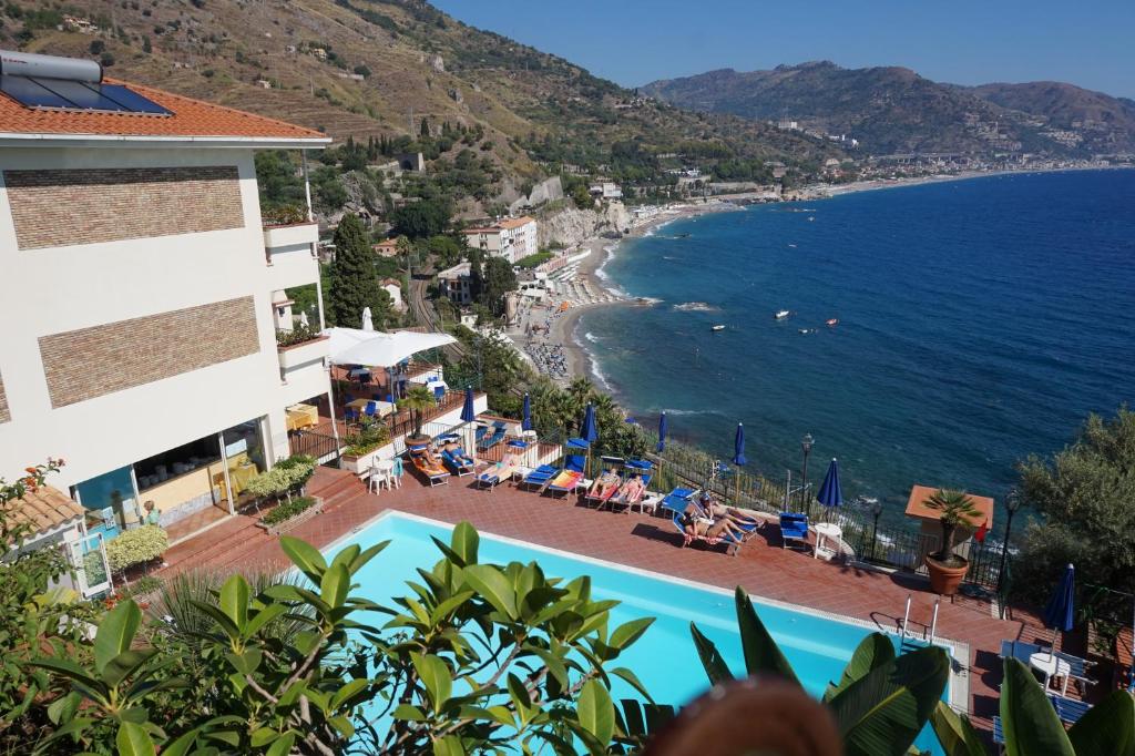 Bay Palace Hotel