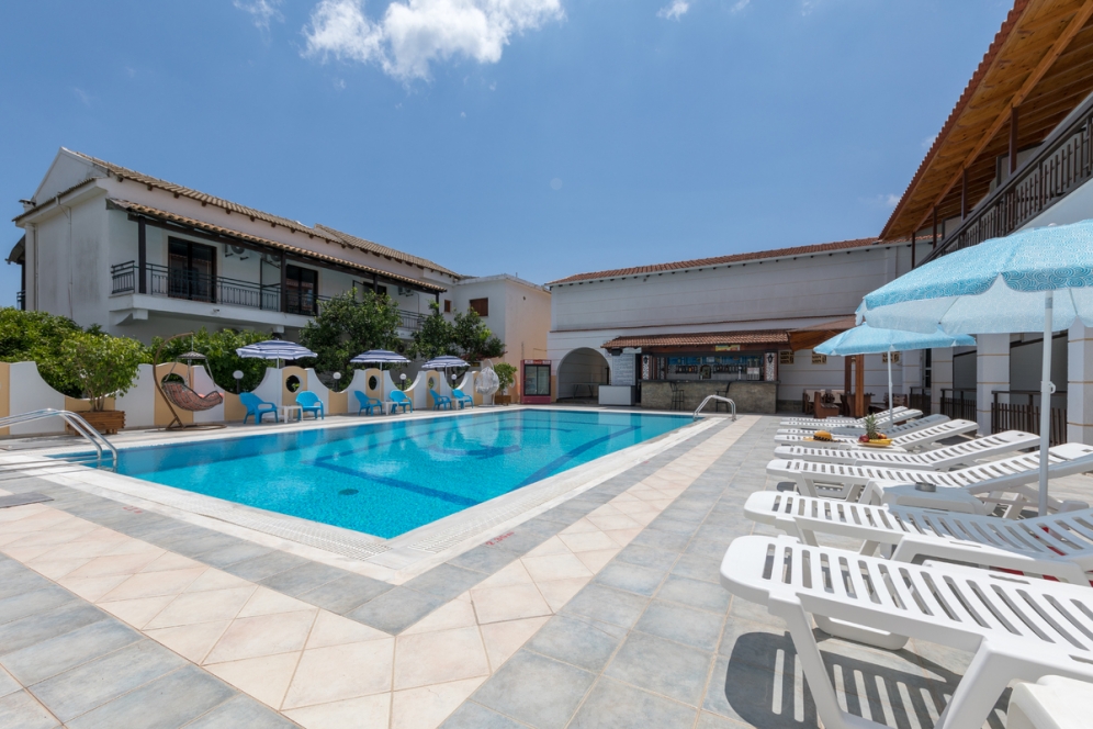 Lefkimi Hotel slide 3