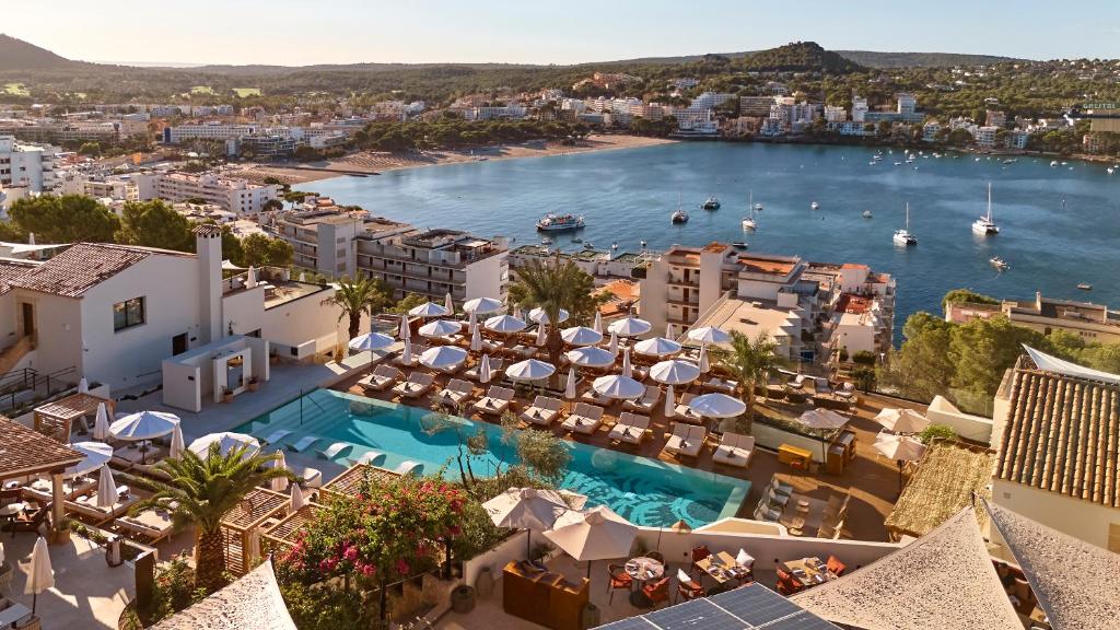 Purobeach Resort Santa Ponsa slide 3