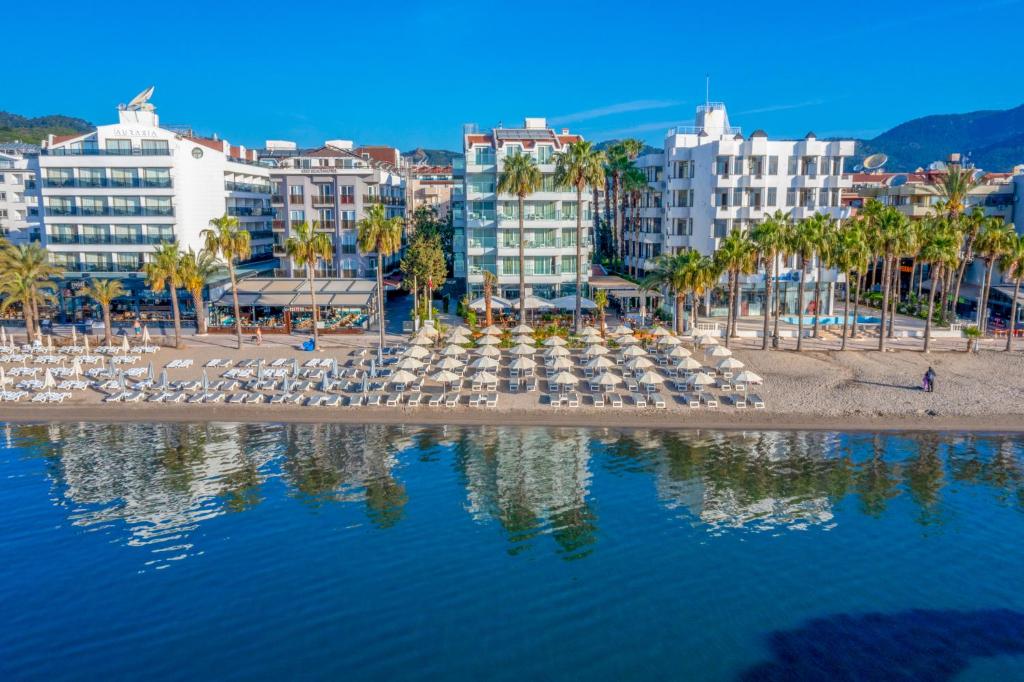 Begonville Beach Hotel - Adults Only 16+ slide 2