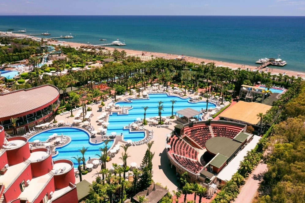 Delphin Palace Hotel slide 3