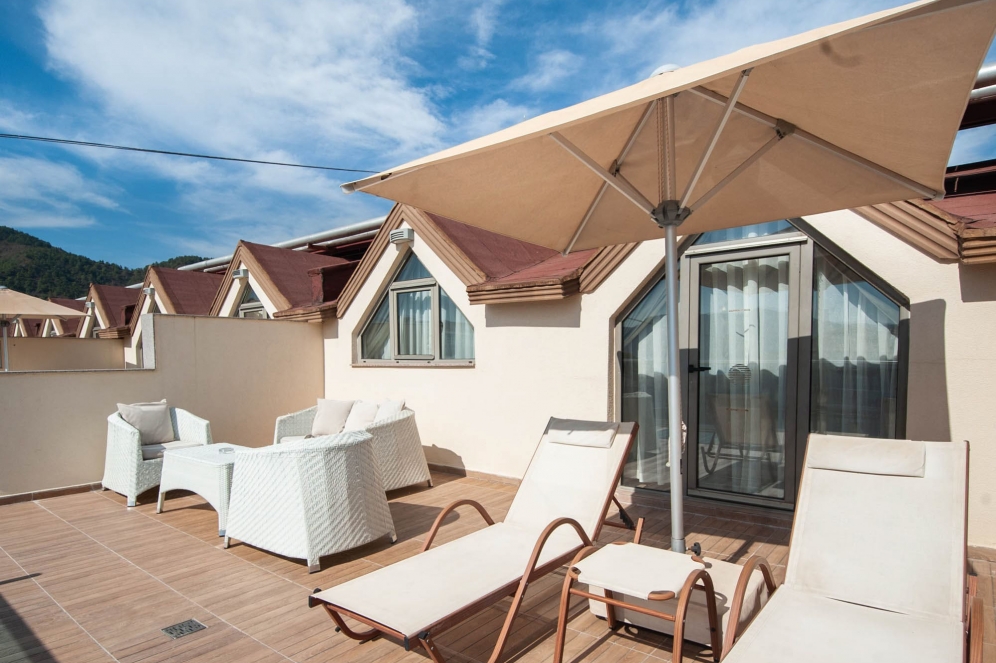 Emre Hotel & Emre Beach Hotel slide 5
