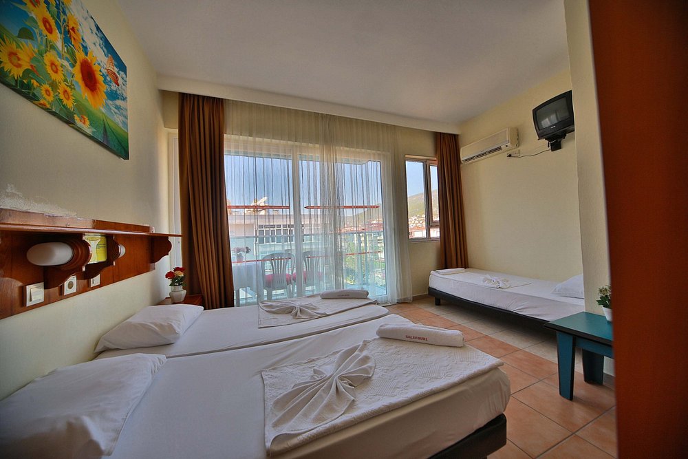 Gallion Hotel slide 2