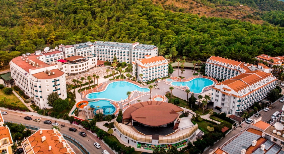 Green Nature Resort & Spa slide 2