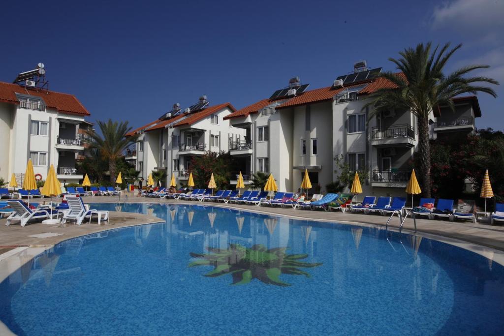 Sunlight Garden Hotel slide 2