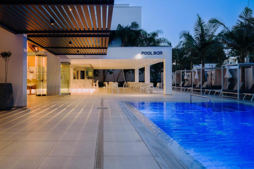 Tasia Maris Seasons Hotel - Adults Only 16+ slide 2