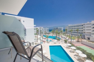 Larnaca, Cypern - Halvpension afbudsrejse