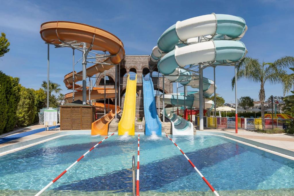 Wyndham Garden Lara slide 2