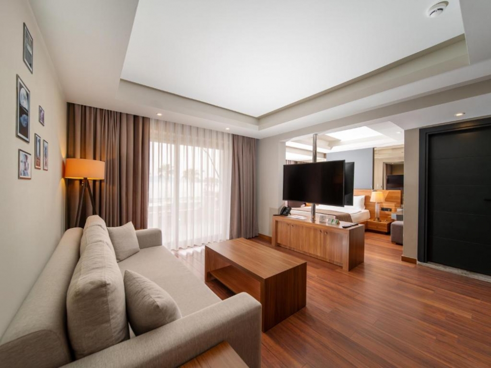 Ambrosia Hotel Beach & Spa slide 5