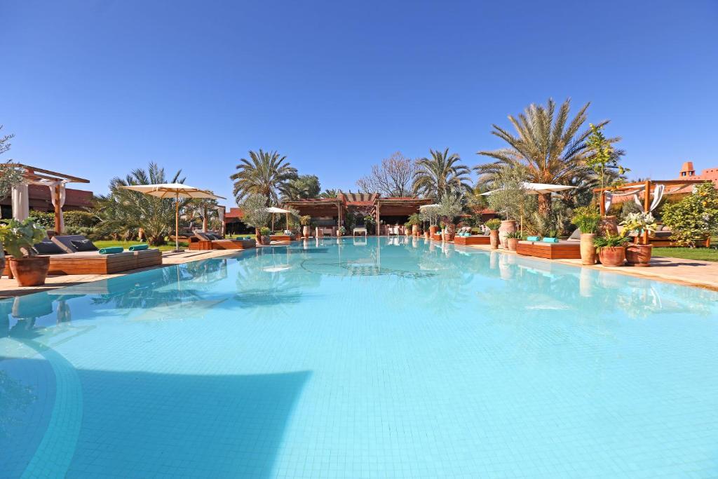 Domaine Des Remparts Hotels & Spa slide 3