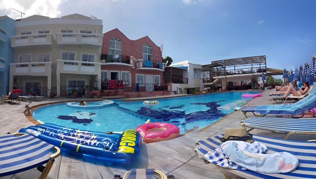 Ilios Mare Hotel slide 4