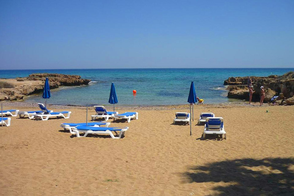 Penelope Beach Hotel slide 5