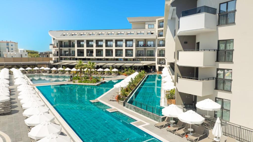 The X Belek slide 2