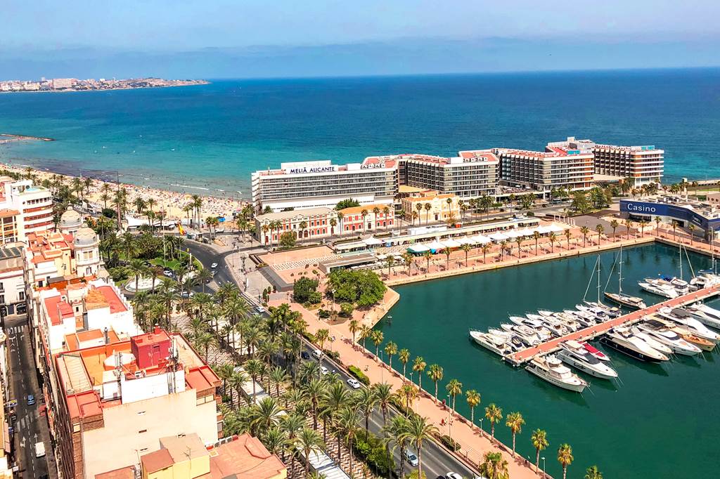 Melia Alicante slide 4